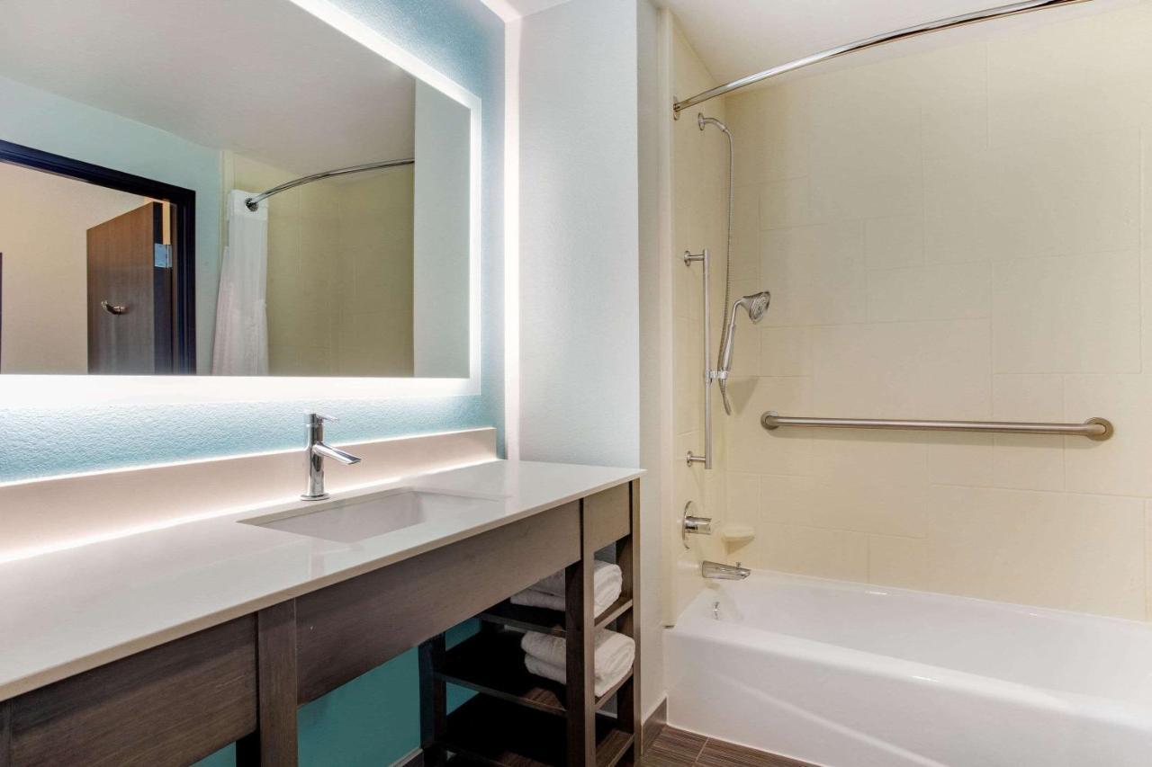 La Quinta & By Wyndham Northlake Ft. Worth Hotel 3*