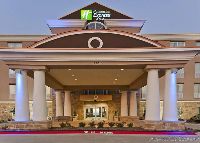 La Quinta Inn & Suites By Wyndham Northlake Ft. Worth