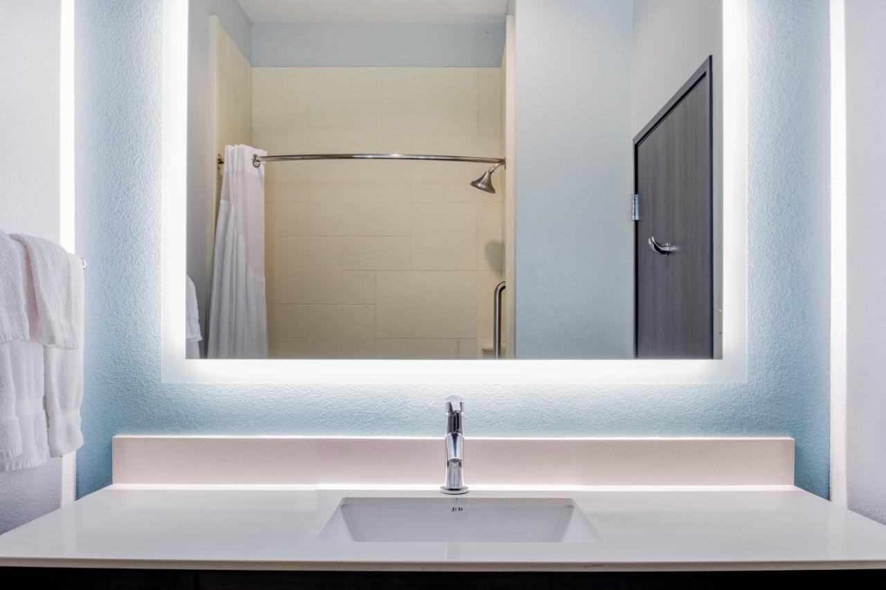 Hotel La Quinta & By Wyndham Northlake Ft. Worth 3*