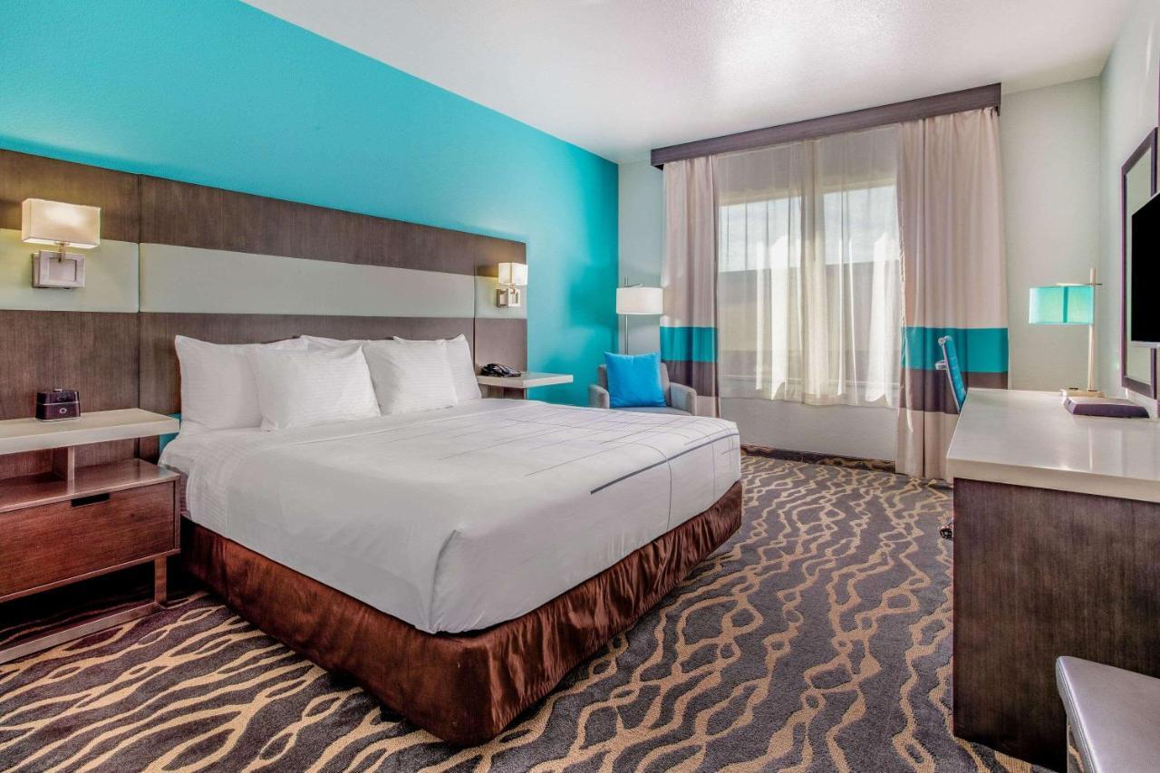 La Quinta & By Wyndham Northlake Ft. Worth 3* Elizabethtown