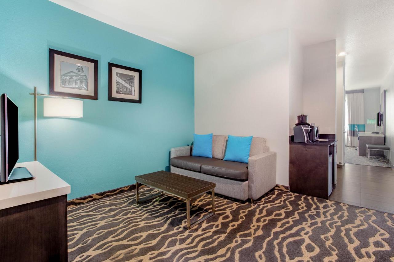 La Quinta & By Wyndham Northlake Ft. Worth Hotel 3*