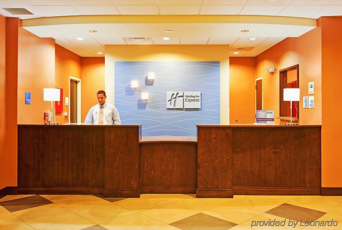 La Quinta & By Wyndham Northlake Ft. Worth Hotel