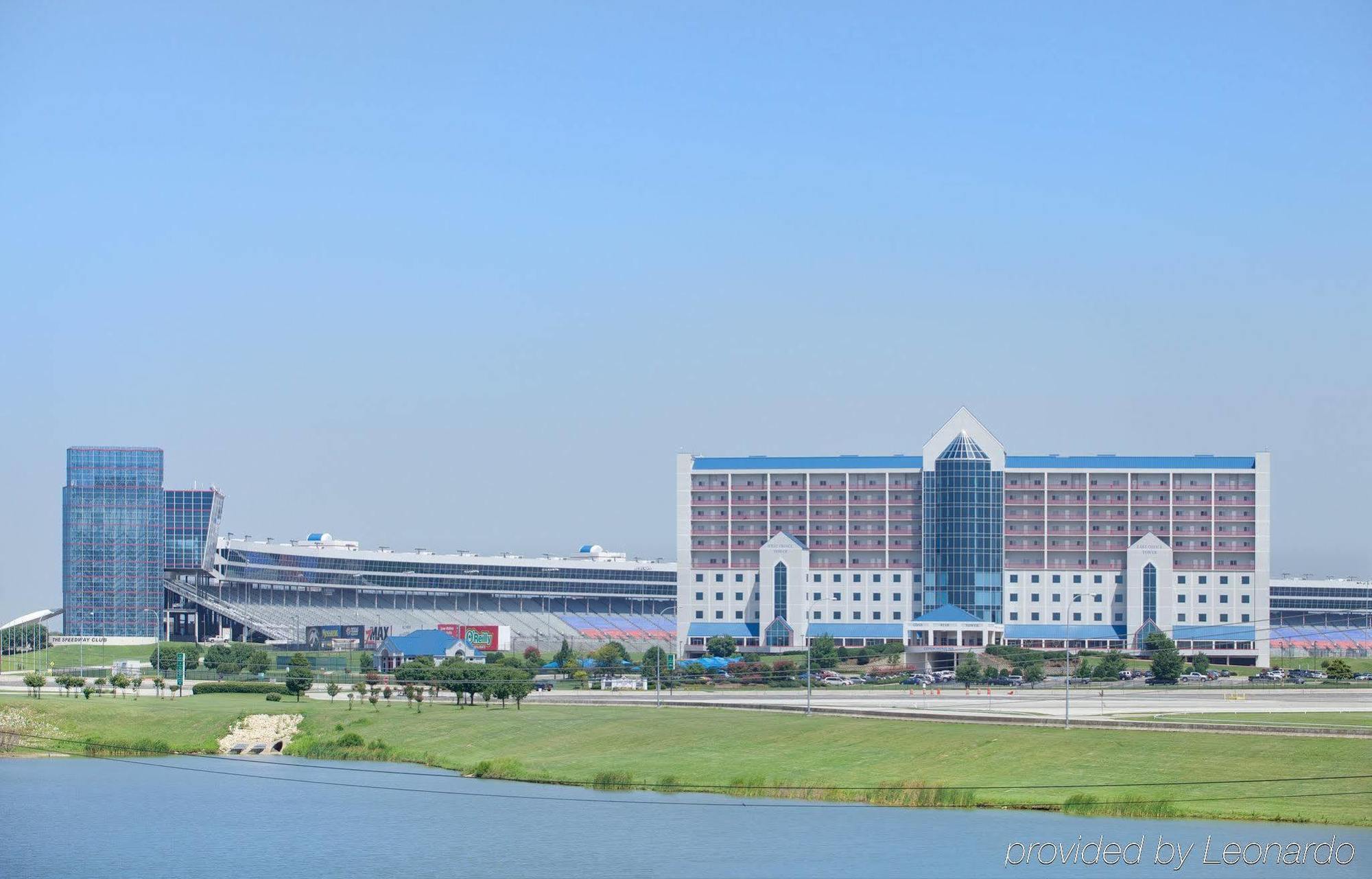 La Quinta & By Wyndham Northlake Ft. Worth Hotel